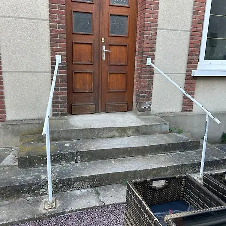 In Evreux With Private Terrasse Apartment *