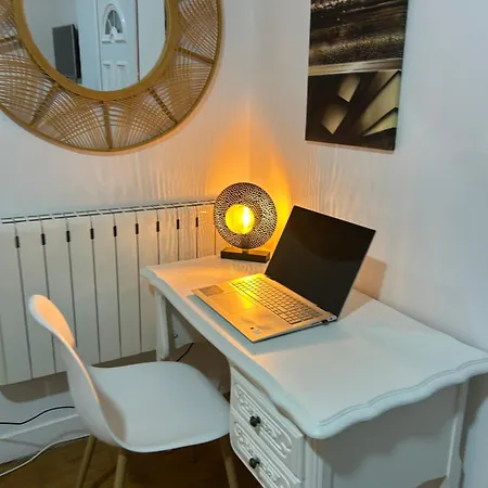 Apartment In Evreux With Private Terrasse Gravigny